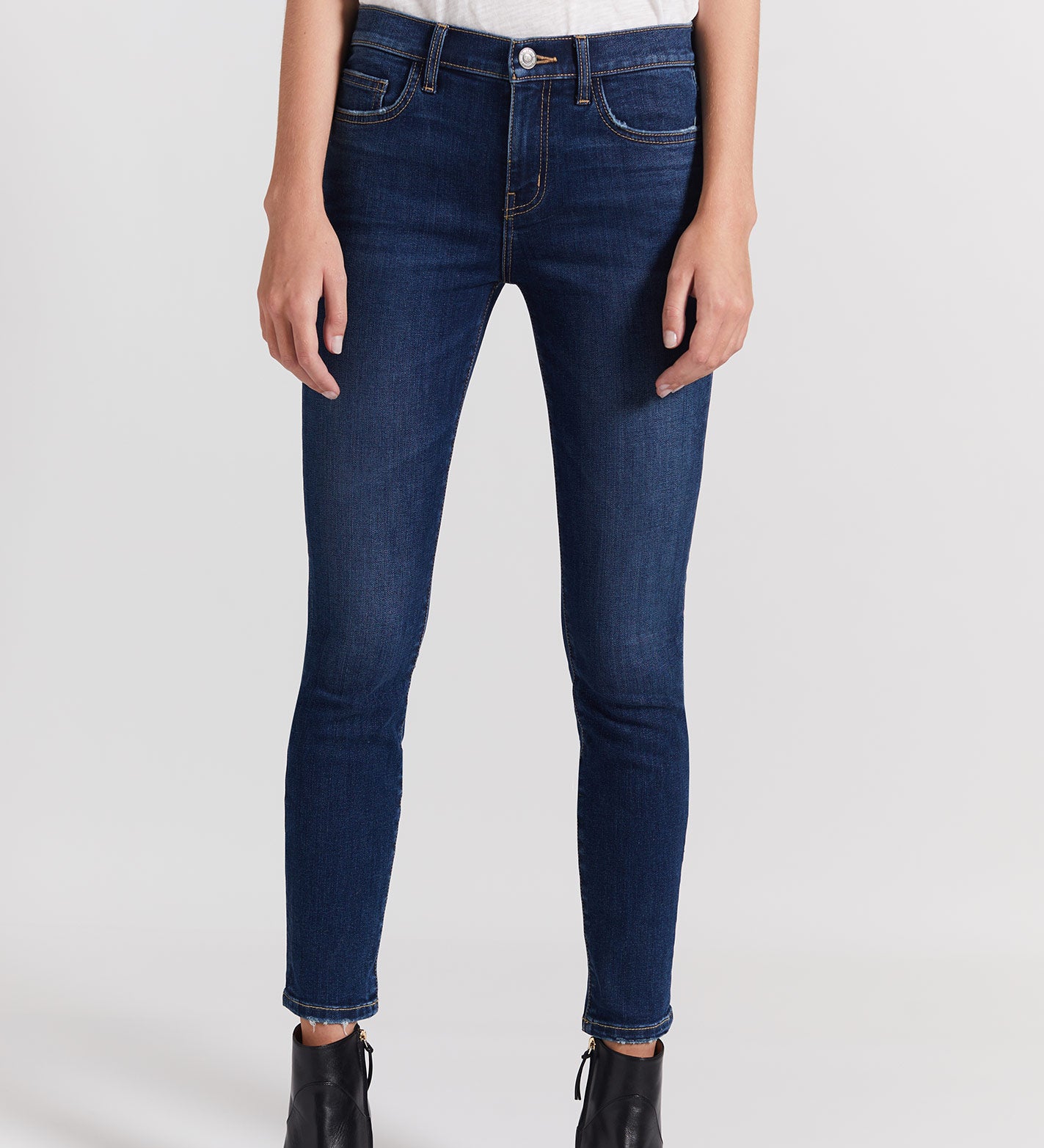 ce_pc-0-003242-pt1280_1_20year_20worn_20stretch_20ind_03844a31-00b8-4546-8103-38a7bc9bb0d7.jpg