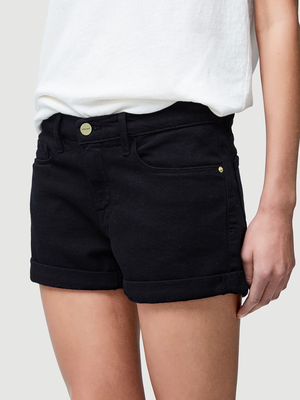 LE CUTOFF CUFFED SHORT