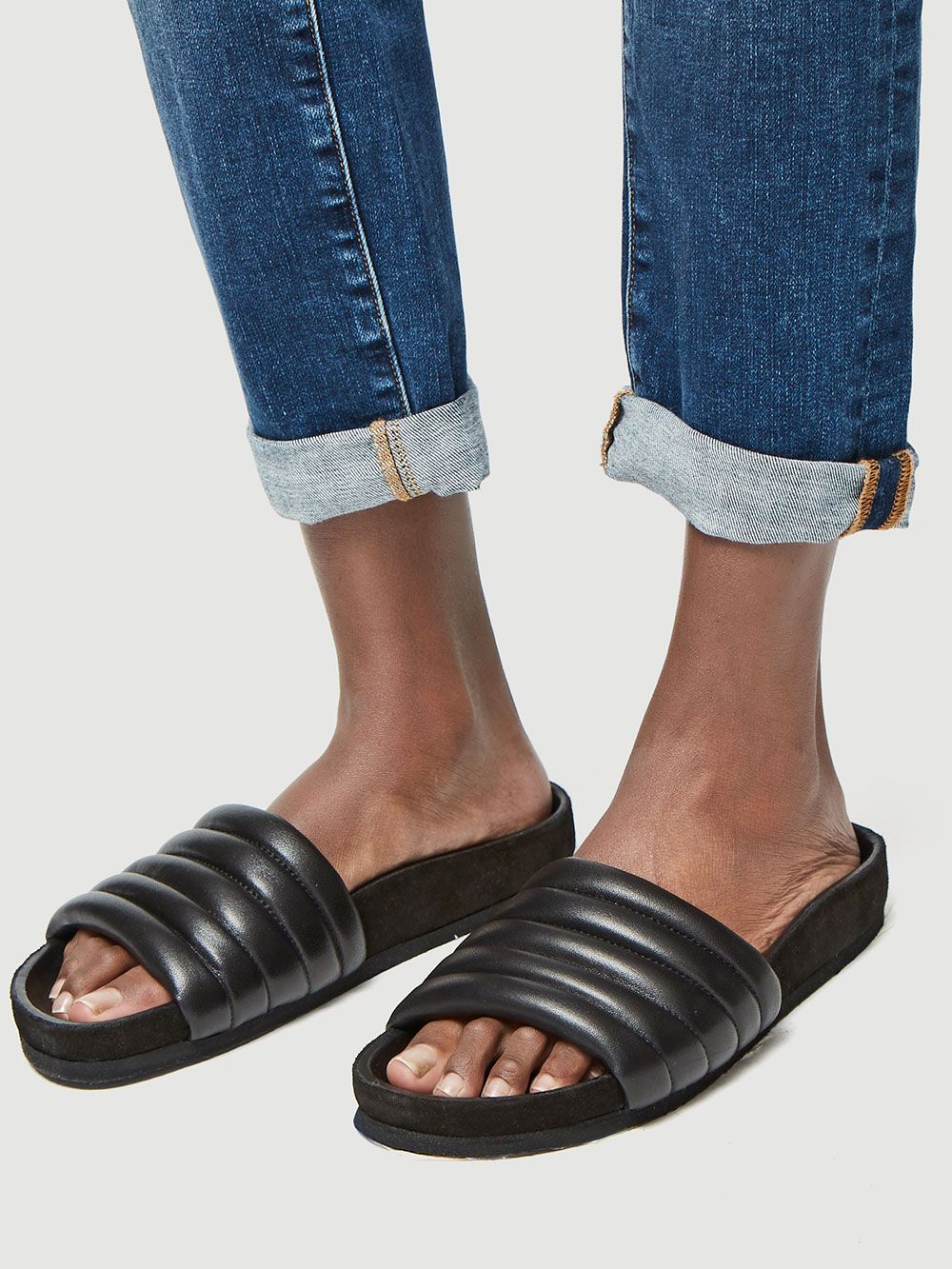 LE GARCON JEAN