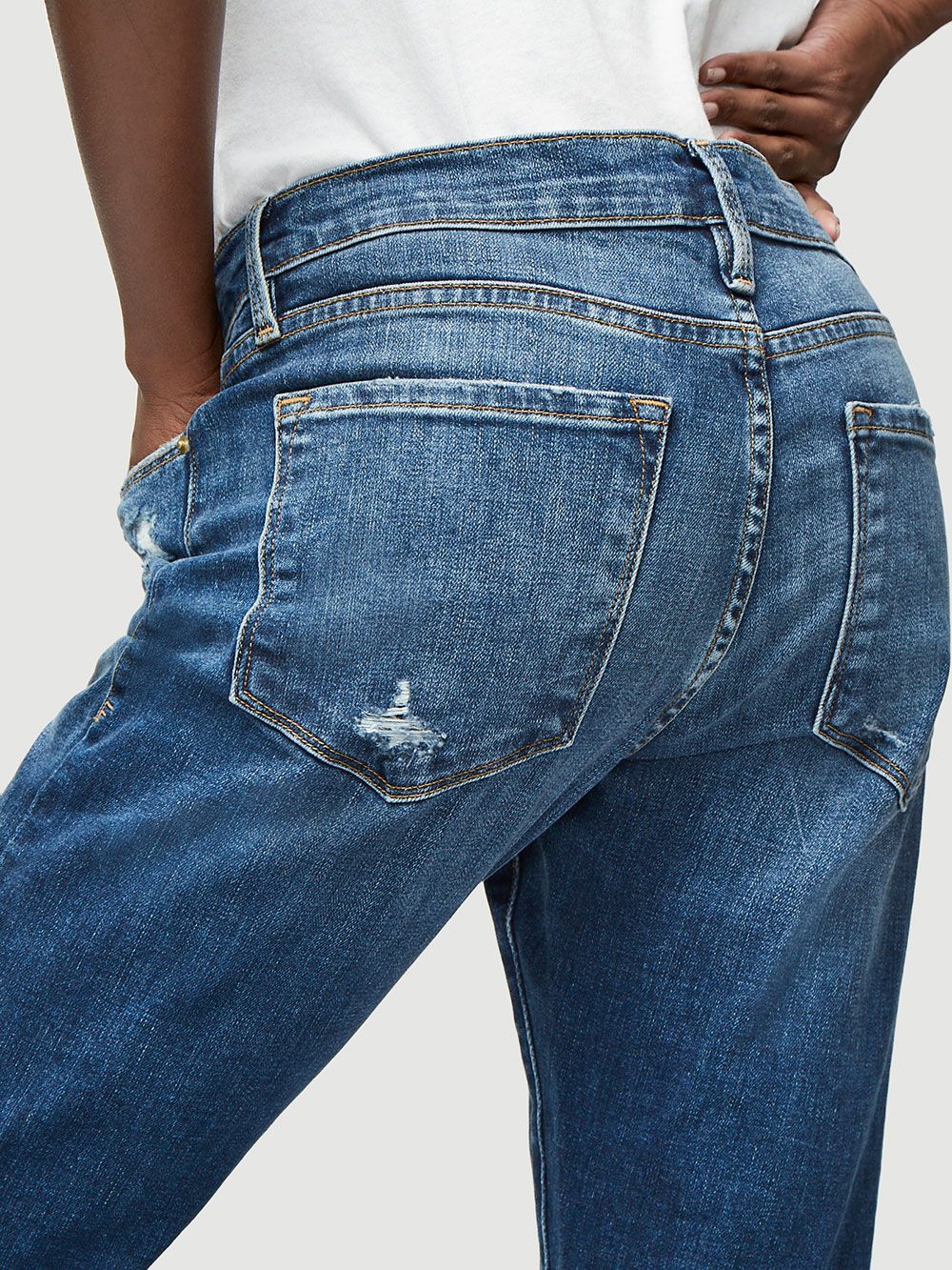 LE GARCON JEAN