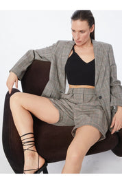 RELAXED SHORT