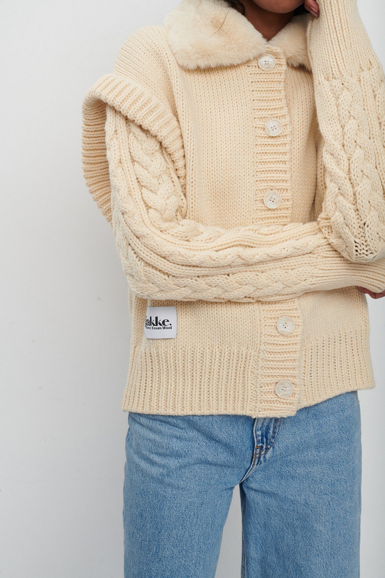 CARRIE KNITTED CARDIGAN WITH FAUX FUR COLLAR
