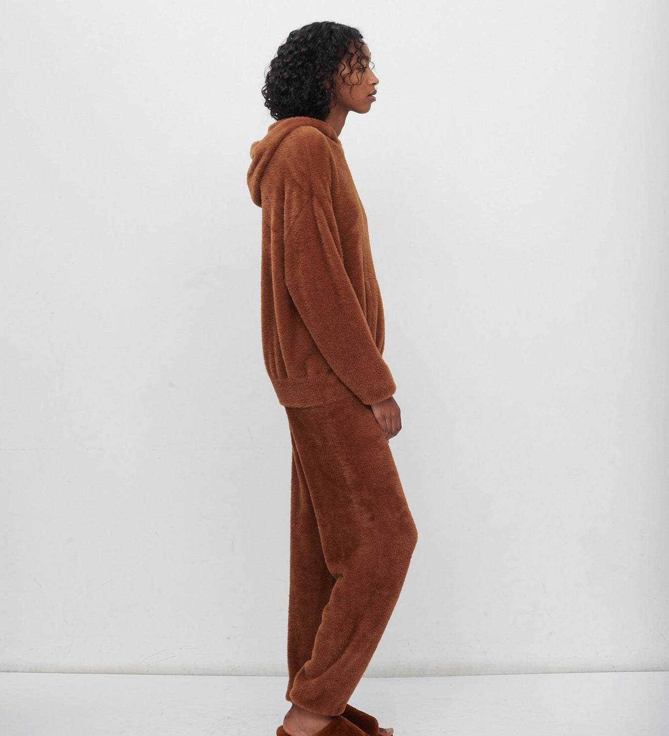 je_jj116_chestnut_2.jpg