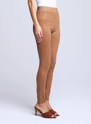 ROCHELLE HR PULL ON JEAN