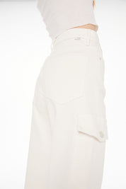 THE UNDERCOVER CARGO SNEAK