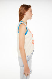 THE STRONG AND SILENT TYPE