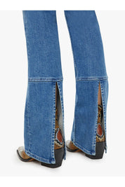 THE STRONG AND SILENT TYPE