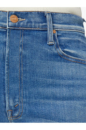 THE STRONG AND SILENT TYPE