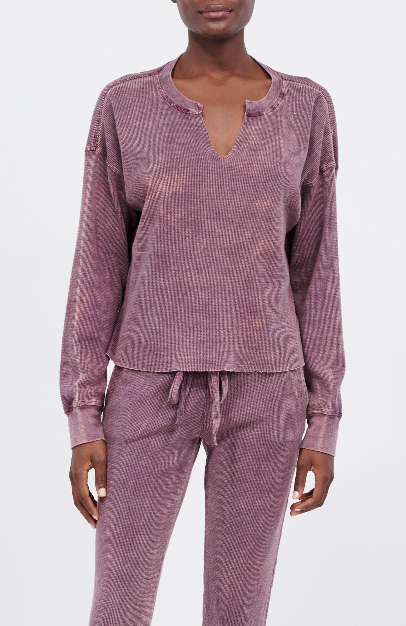DELIA LS NOTCH NECK