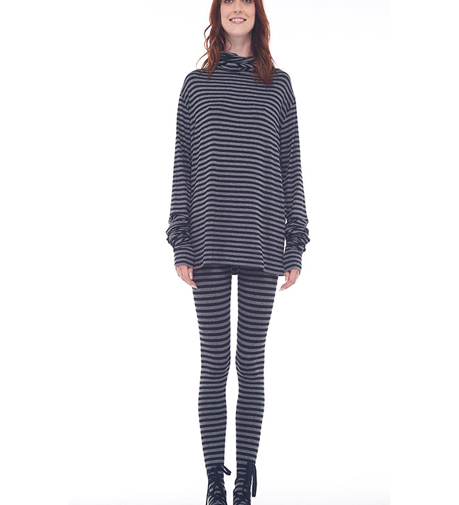 nk_st5216md052206_black_2fgrey.jpg