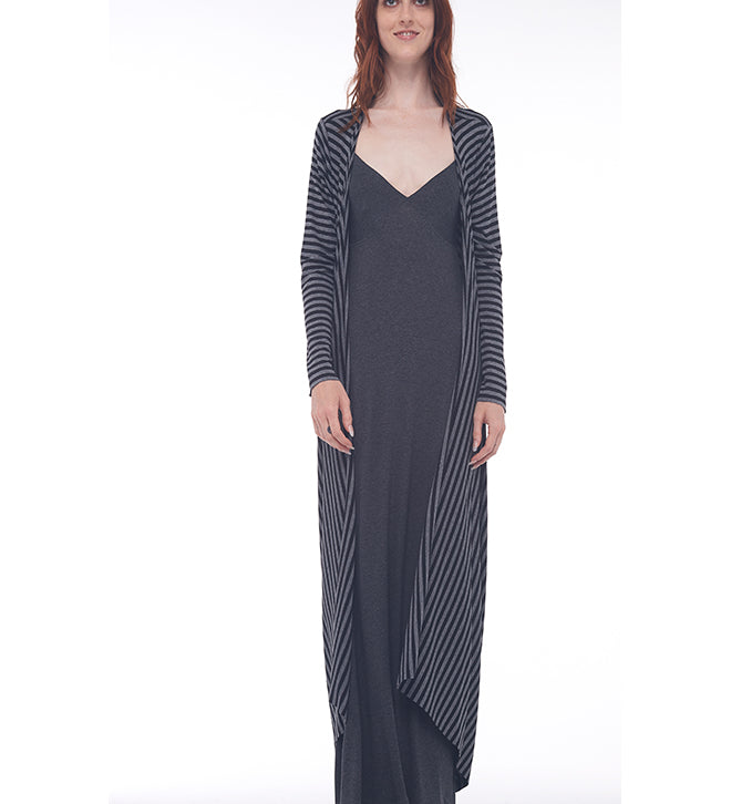 nk_st5216md221206_black_2fgrey.jpg