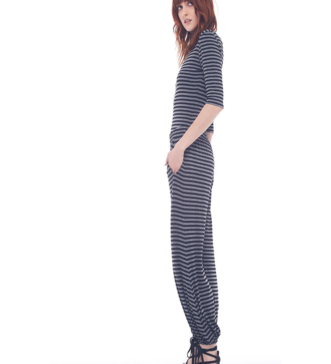 nk_st5217md001206_black_2fgrey_2.jpg