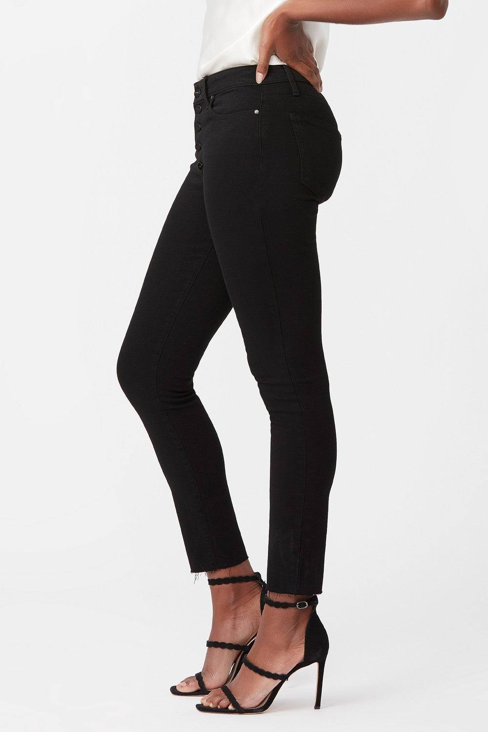BOMBSHELL ANKLE W EXPOSED BUTTONFLY + RAW HEM  B