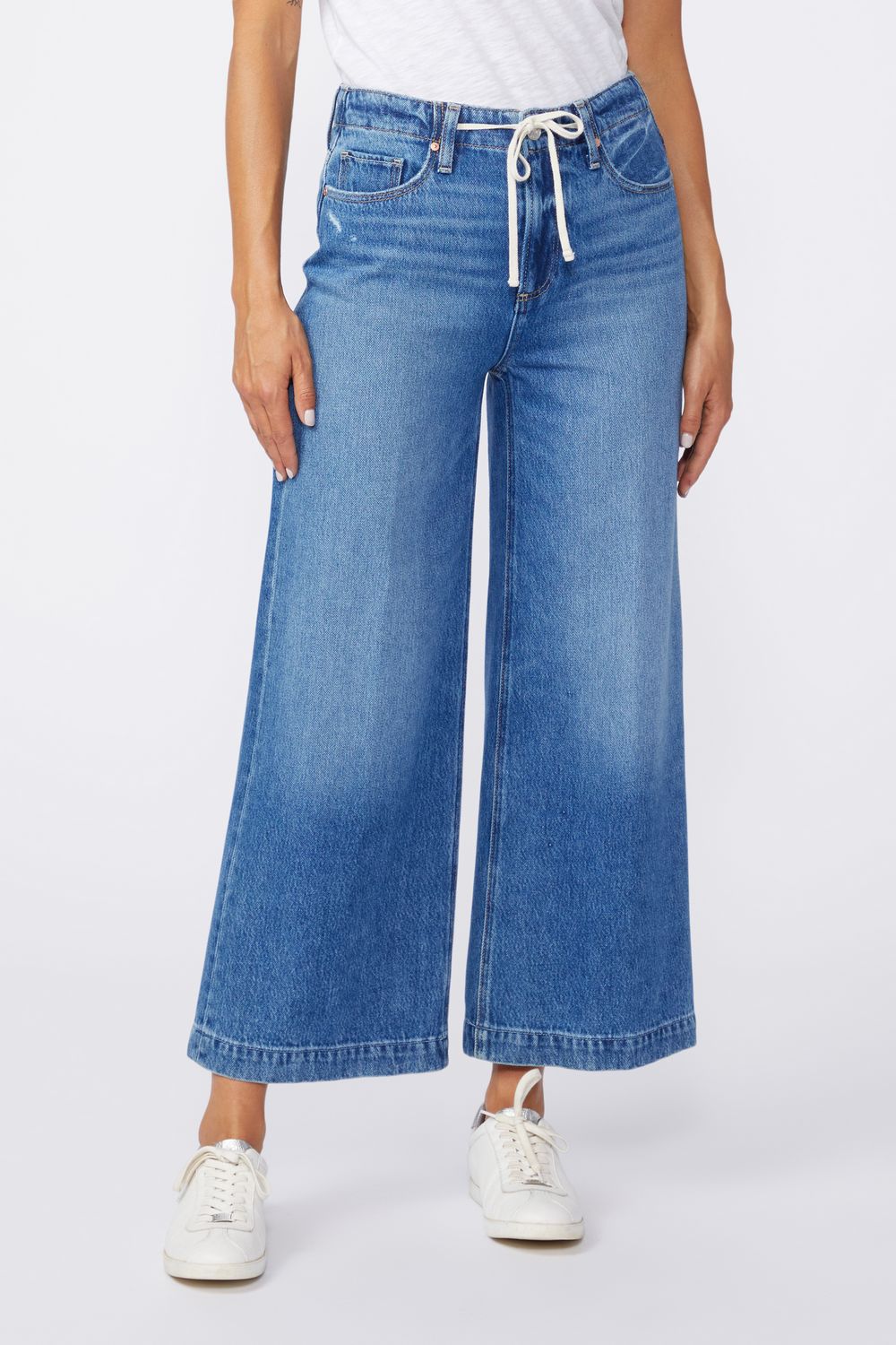 ZOEY  SLEDGE DISTRESSED