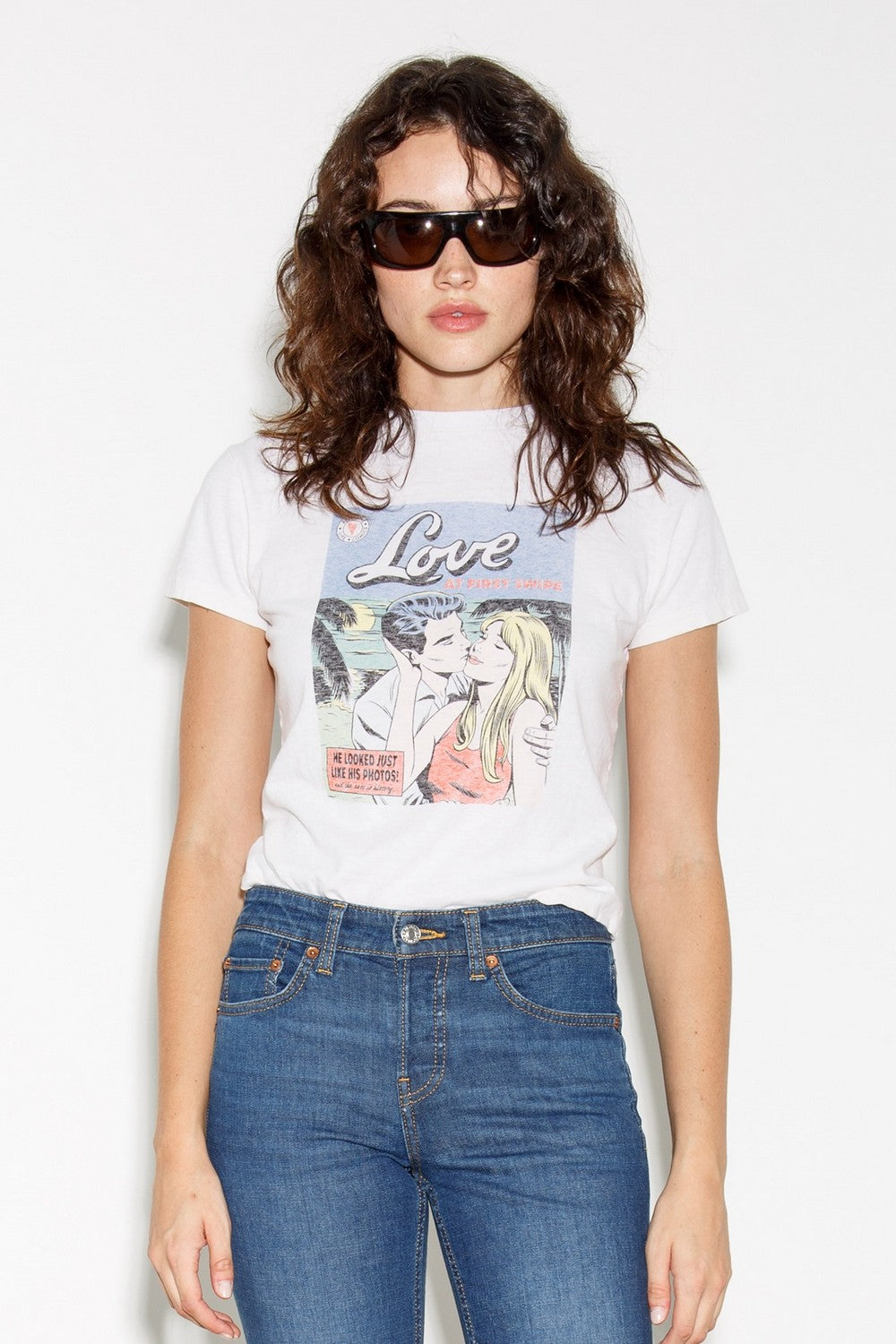 CLASSIC TEE SWIPE