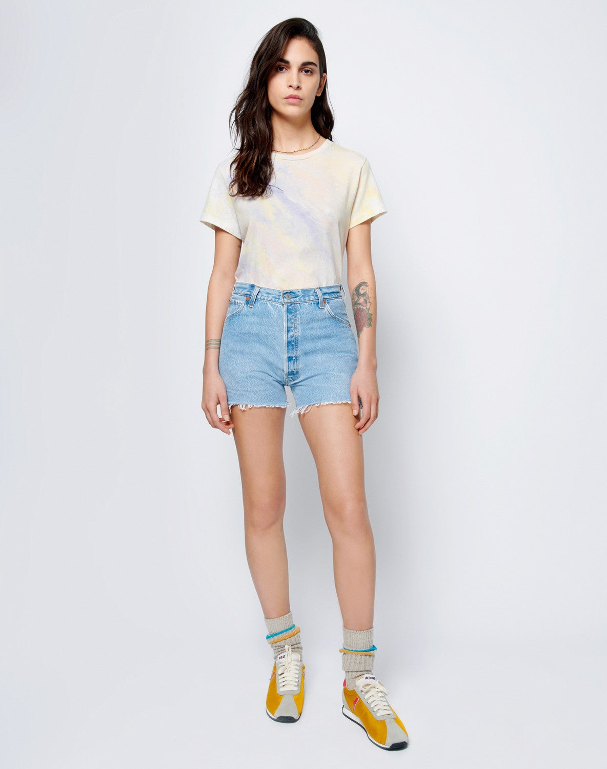 LEVIS HIGH RISE SHORT