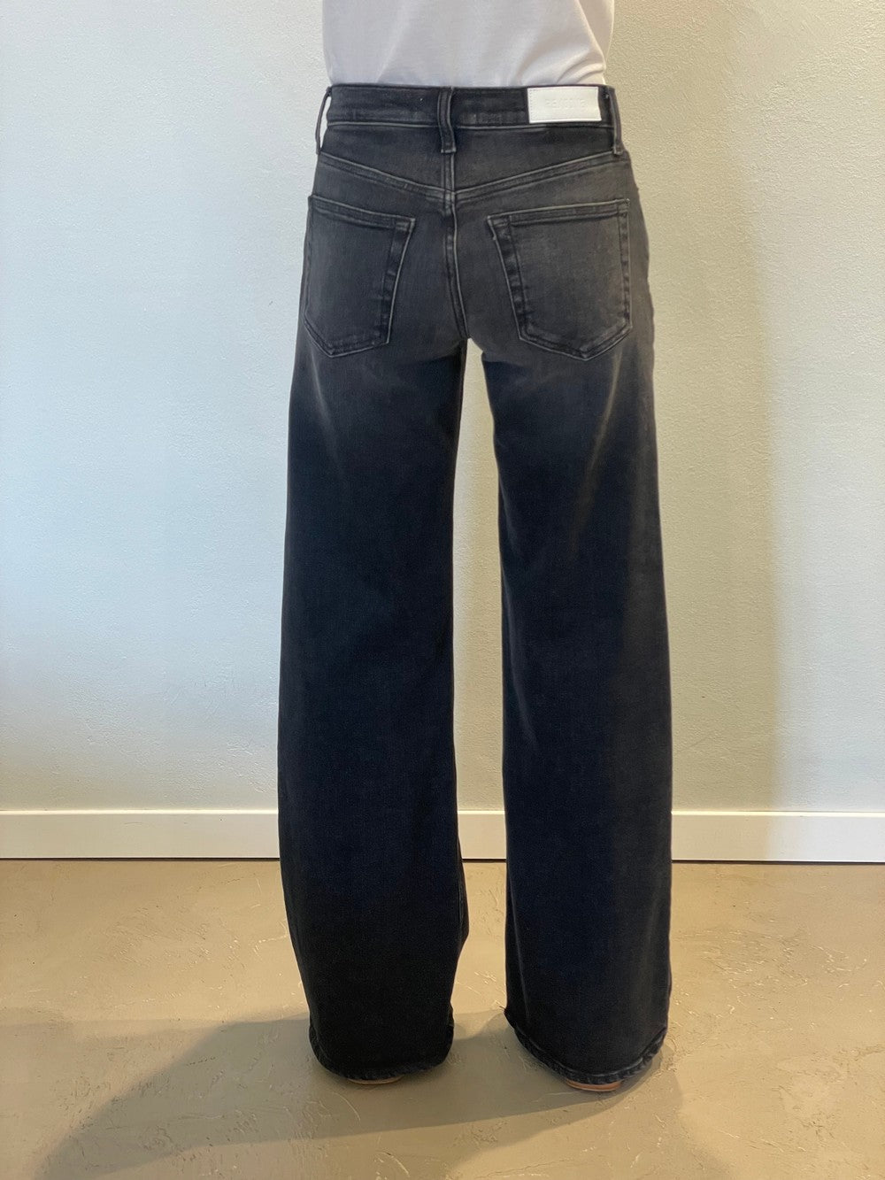 MID RISE WIDE LEG