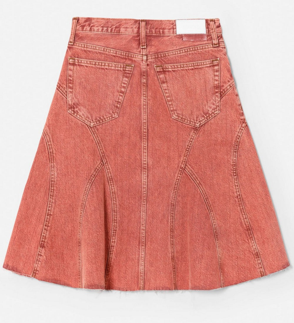 rd_148-05wensmst_red_20rock_2.jpg