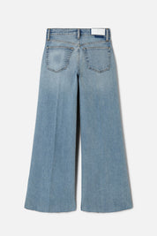 MID RISE WIDE LEG CROP